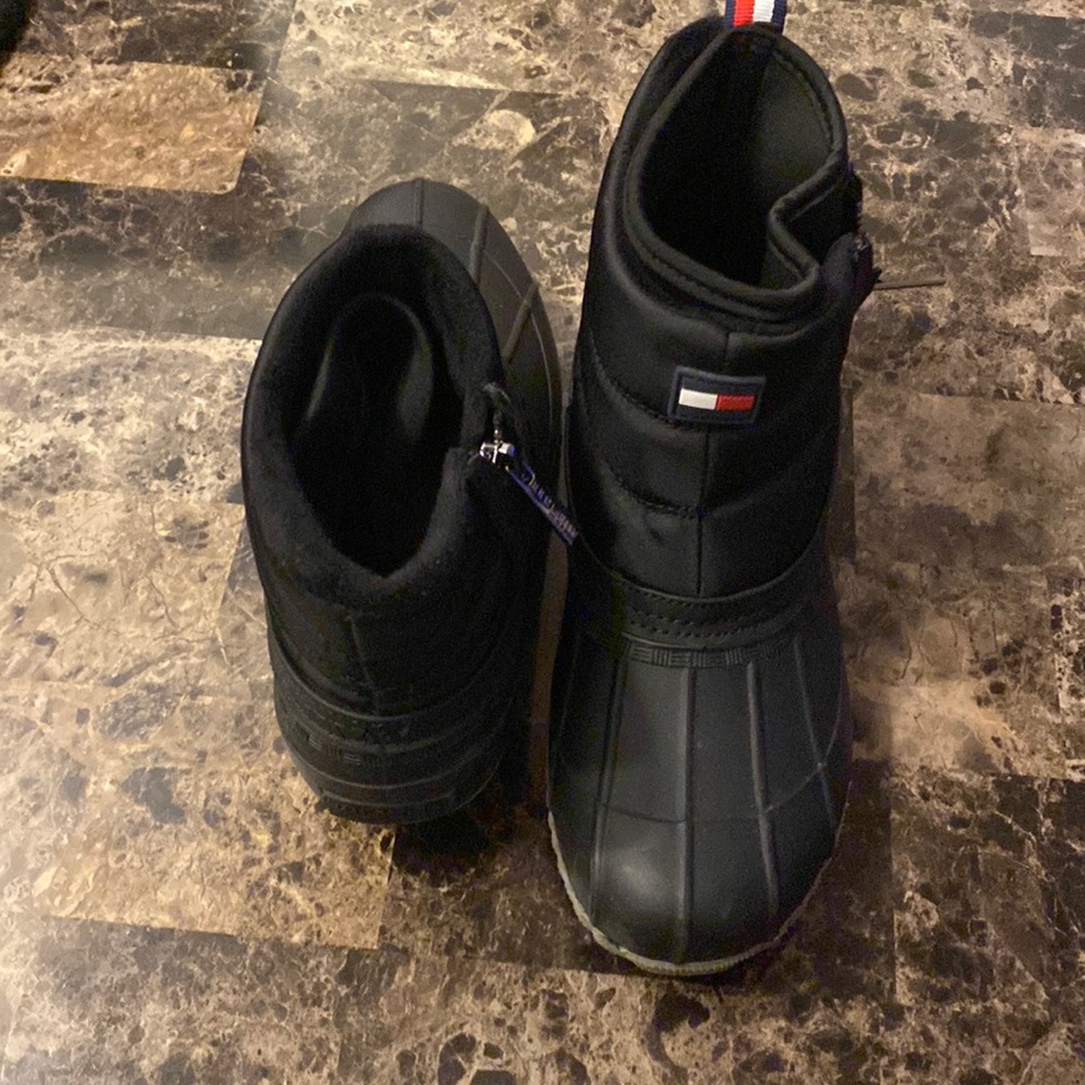 Tommy Hilfiger rain boots